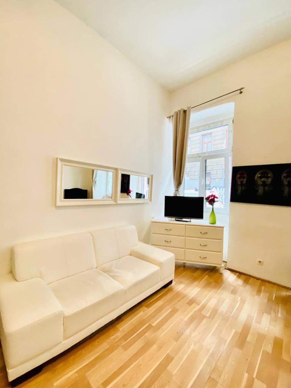 Cozy Studio Lg Lägenhet Wien Exteriör bild