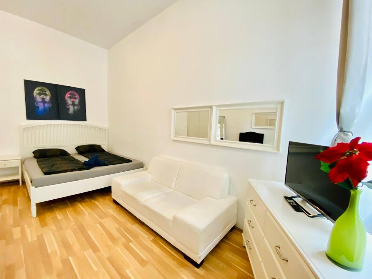 Cozy Studio Lg Lägenhet Wien Exteriör bild