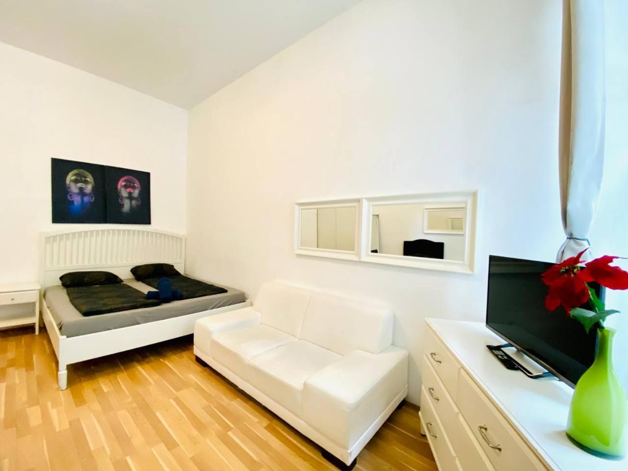Cozy Studio Lg Lägenhet Wien Exteriör bild