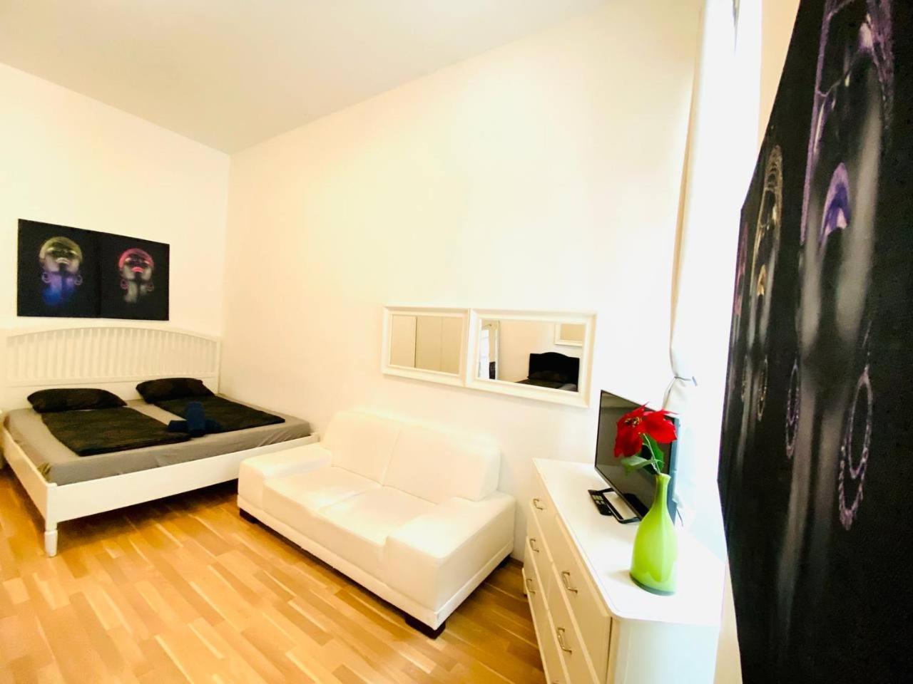 Cozy Studio Lg Lägenhet Wien Exteriör bild